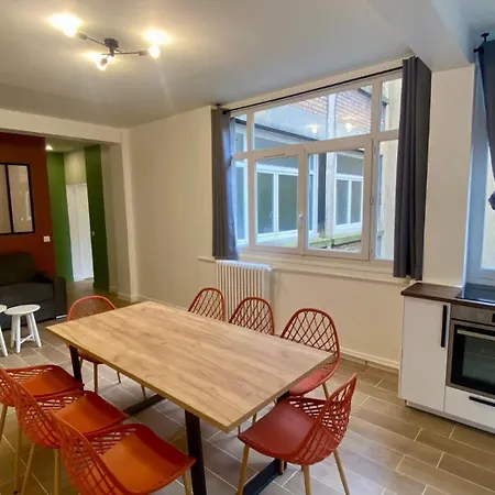 Spacious Flat Near Grands Boulevards 6p