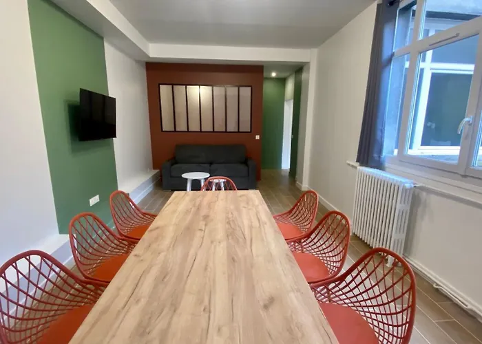아파트 Spacious Flat Near Grands Boulevards 6p