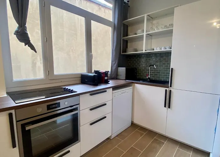 Spacious Flat Near Grands Boulevards 6p