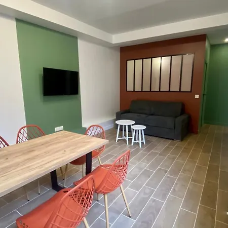 Spacious Flat Near Grands Boulevards 6p Апартаменты