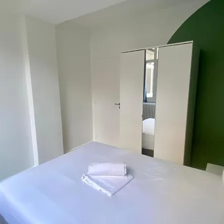Апартаменты Spacious Flat Near Grands Boulevards 6p Париж